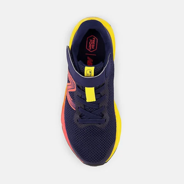 New Balance Athletic^Fresh Foam Arishi v4 Bungee Lace with Top Strap - Team Navy with Electric Red