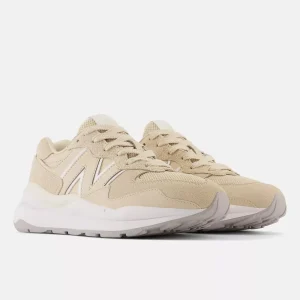 New Balance Sneakers^5740 - Sandstone with White