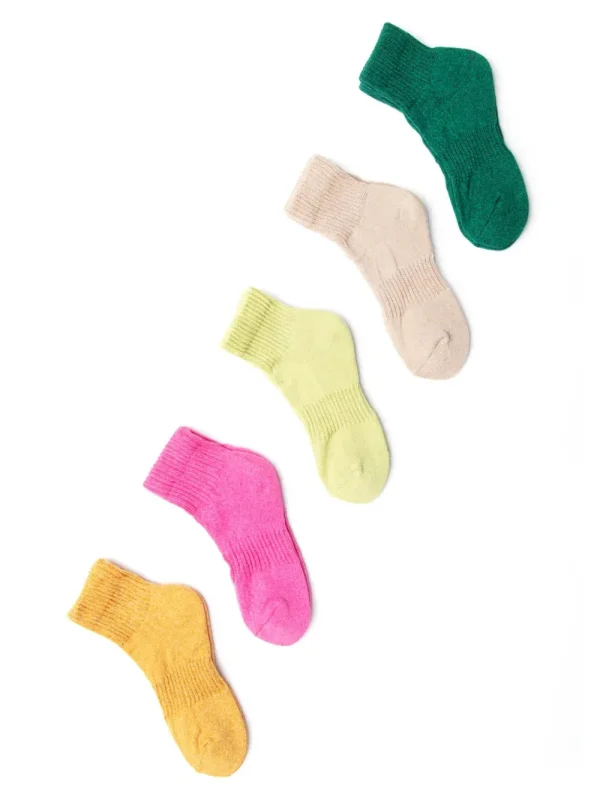 Very J Women's^Solid Quarter Sporty Socks - Taupe Mix